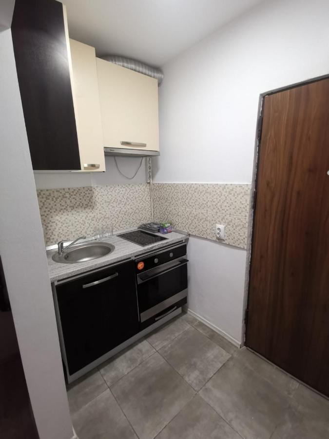 Bmw Studio Apartment Bucharest Exterior photo